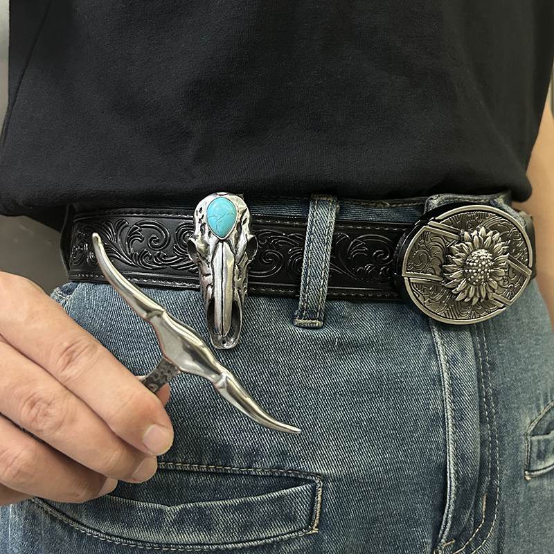 X-Turquoise Longhorn  Skull Necklace Buckle